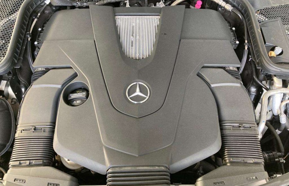 Mercedes-Benz Třídy C 4M T AMG+Distronic+Head-up+Standheizung