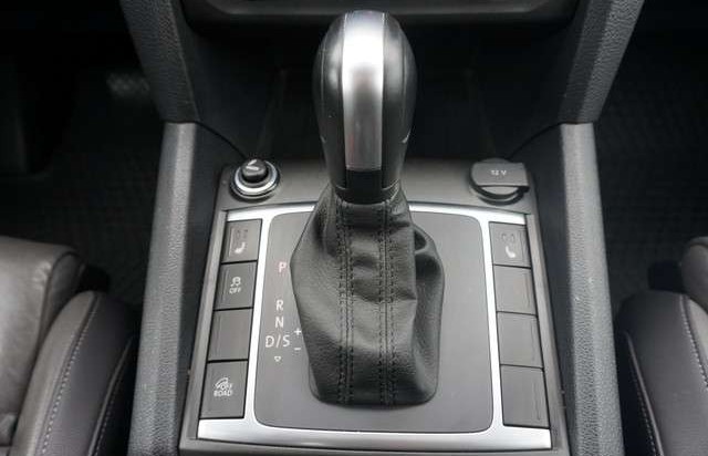 Volkswagen Amarok TDI Highline 4M Hardtop Xenon STH AHK Navi Lede...