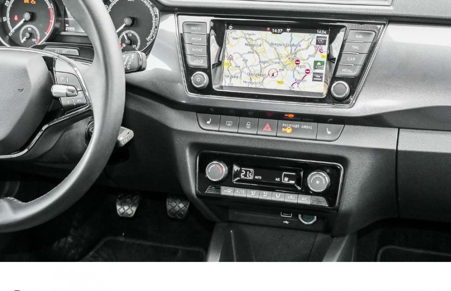 Škoda Fabia COM. AMBITION 1.0 TSI APPLECARPLAY SITZHEIZUNG TOT