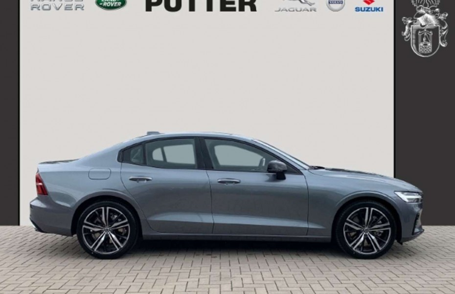 Volvo S60 Recharge T8 AWD R-Design EU6d 19' ACC StandHZG 36