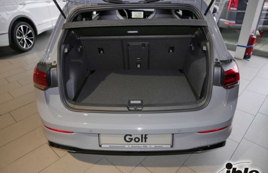 Volkswagen Golf R-Line 2,0 TSI 4Motion Navi+ACC+LED+SHZ+DAB
