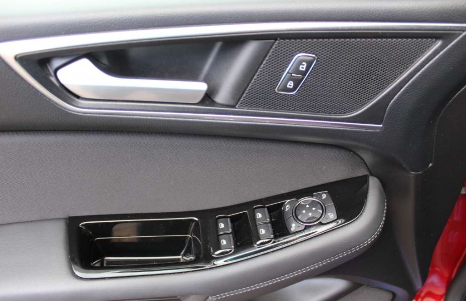Ford Galaxy Titanium ECOBLUE,AHK,18'LM,LED,GJR,NAVI