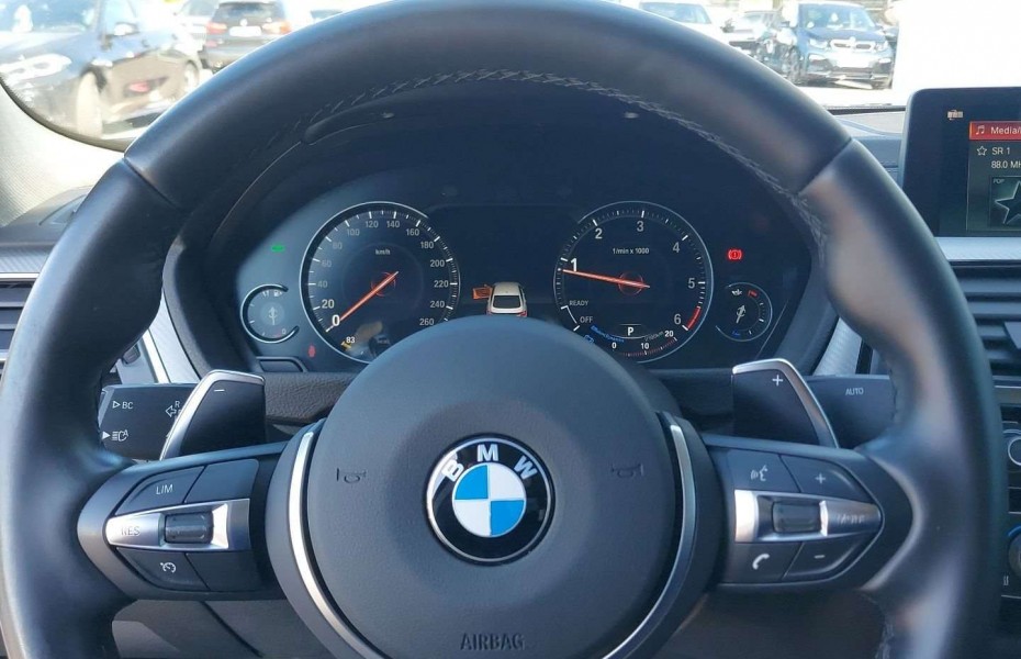 BMW Řada 4 d Gran Coupé Sport Line HiFi Var. Lenkung