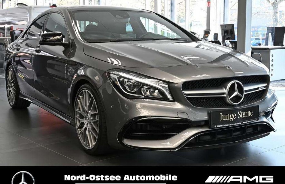 Mercedes-Benz CLA 45 AMG 4M Comand DriversP. Kamera Spur Pano