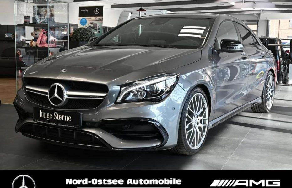 Mercedes-Benz CLA 45 AMG 4M Comand DriversP. Kamera Spur Pano