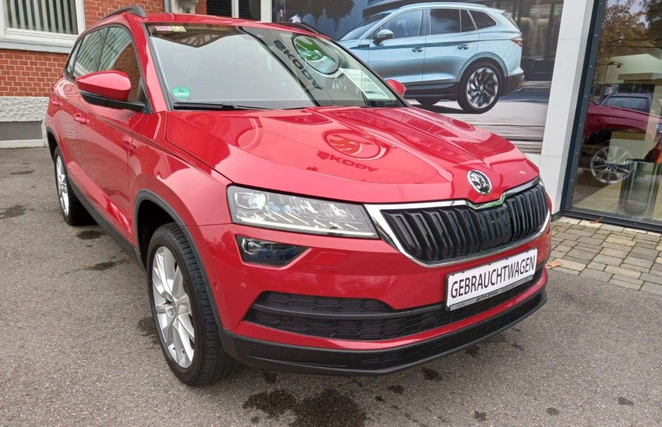 Škoda Karoq Style 1,5 TSI DSG NAVI,KAMERA,ACC,PDC