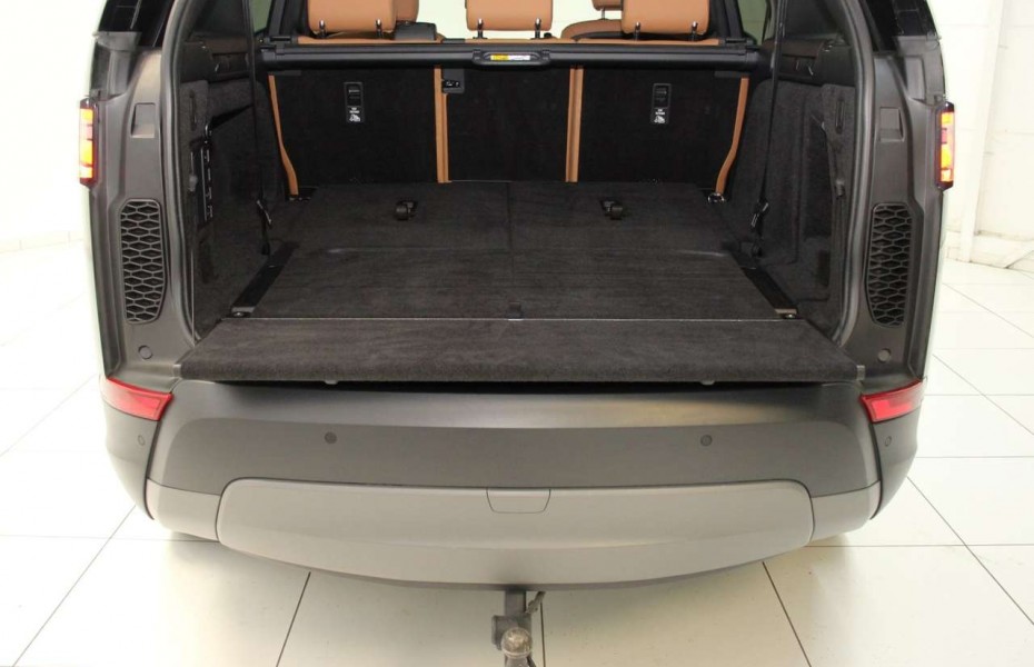 Land Rover Discovery 3.0 SD6 HSE AHK 7Sitze