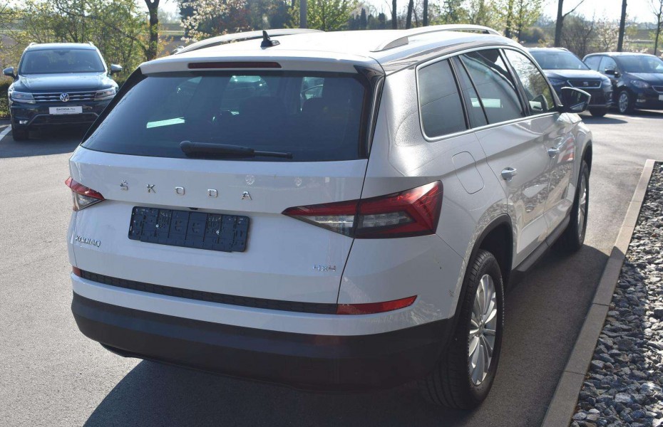 Škoda Kodiaq Style 4x4 2.0 TDI DSG*Navi*AHK*7-Sitzer*