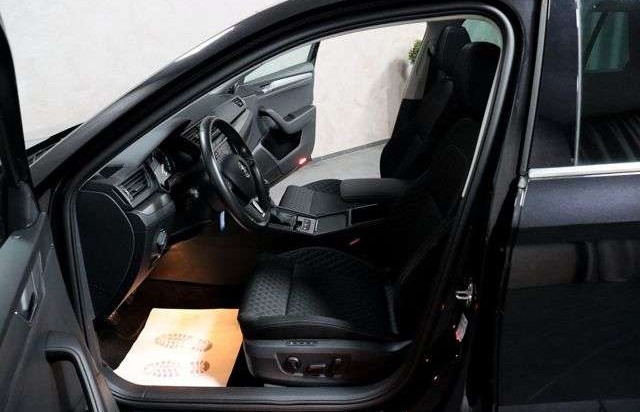Škoda Superb Combi 1.8 TSI Style Pano BiXen Navi Taž LED