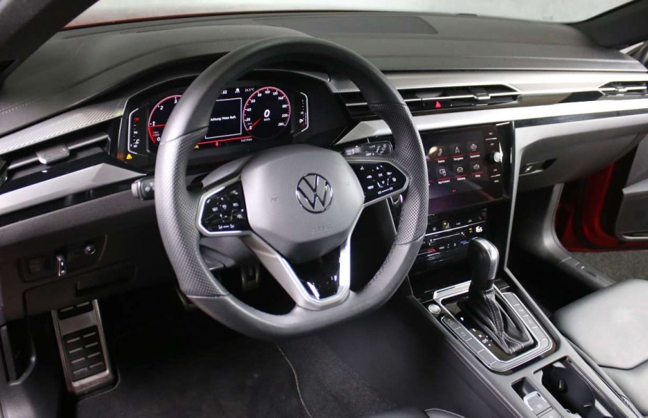 Volkswagen Arteon SB R-Line TOP Area View HUD Pano Masáže NezTop