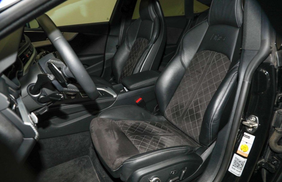 Audi RS 5 2.9 TFSI Pano B&O Matrix Massage
