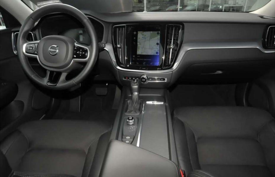 Volvo V60 T5 Momentum Rückfahrkamera Standheizung