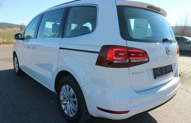 Volkswagen Sharan 2.0 TDI DSG Comfortline 7míst Navi Taž AdTemp