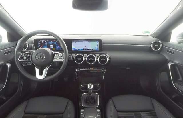 Mercedes-Benz CLA 180 CLA 180 d Progressive SB LED Navi Premium Kamera