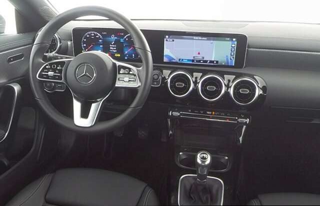 Mercedes-Benz CLA 180 CLA 180 d Progressive SB LED Navi Premium Kamera