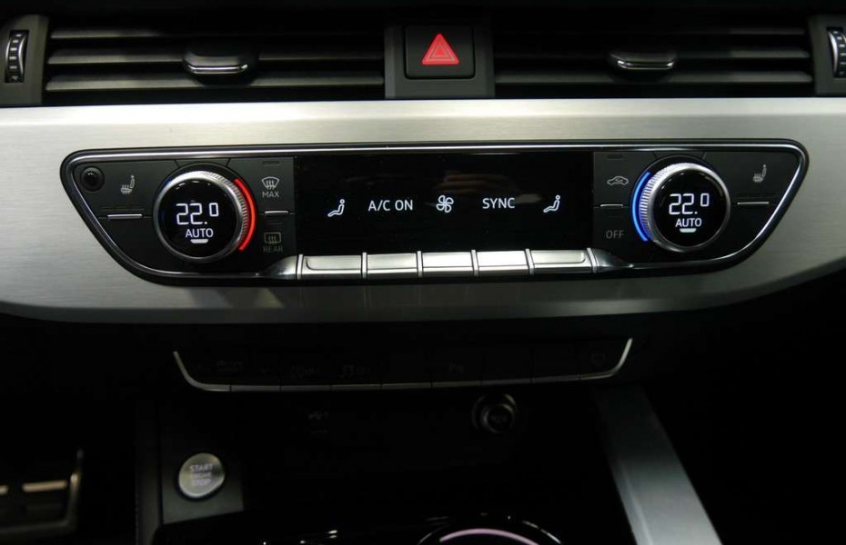 Audi A4 Avant 45 TDI quattro S tronic S line ACC+Head-U...