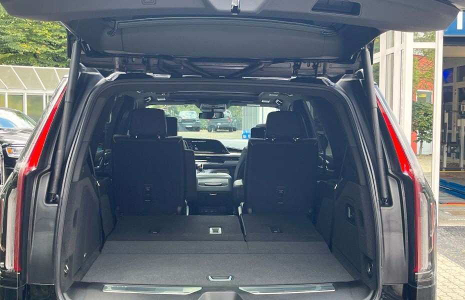 Cadillac Escalade Sport Platinum 6.2 V8  4x4