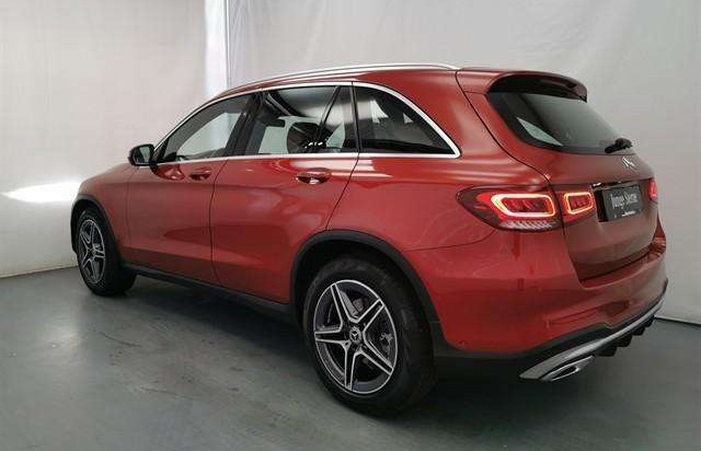 Mercedes-Benz GLC 220d 4M AMG Pano Distronic LED Navi Apple