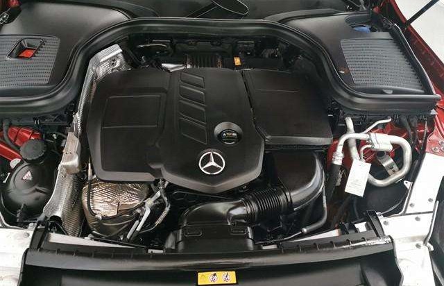 Mercedes-Benz GLC 220d 4M AMG Pano Distronic LED Navi Apple