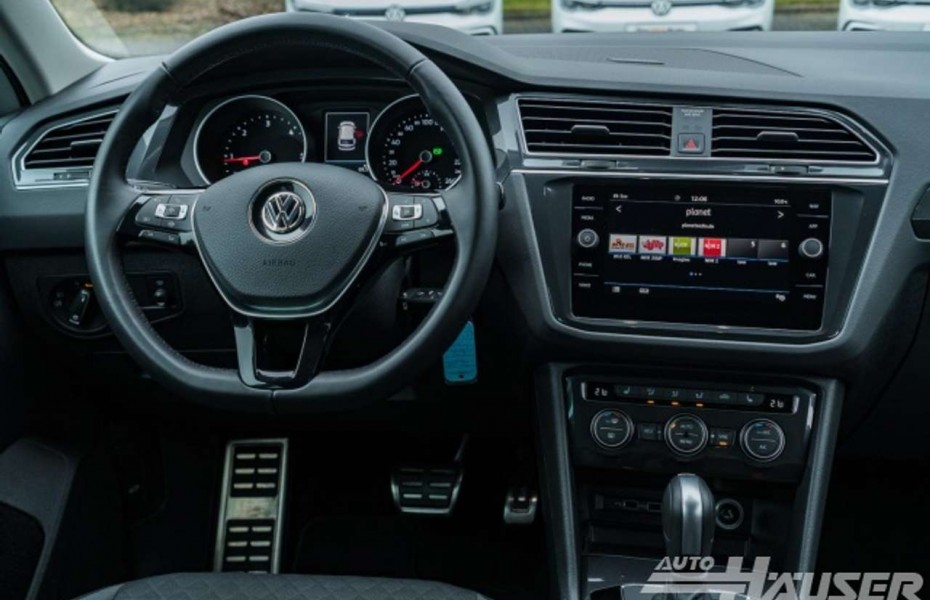 Volkswagen Tiguan 2.0 TDI SCR DSG 4-Motion UNITED AHK HUD LED