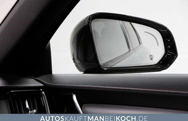 Volvo S90 B5B R-Design Geartronic Harman BLIS StdHzg Kam