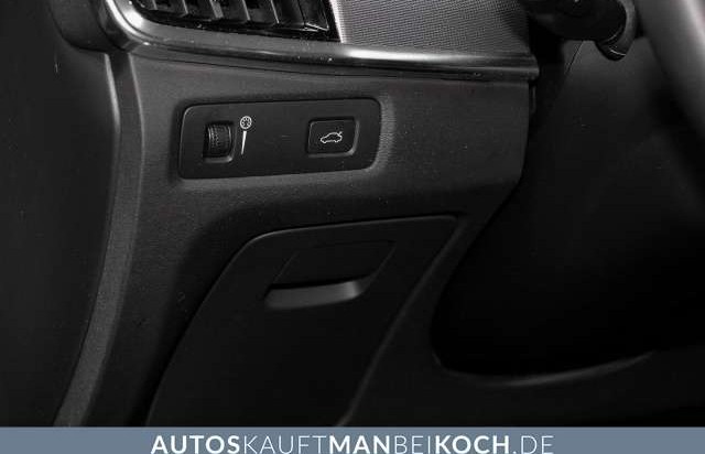 Volvo S90 B5B R-Design Geartronic Harman BLIS StdHzg Kam