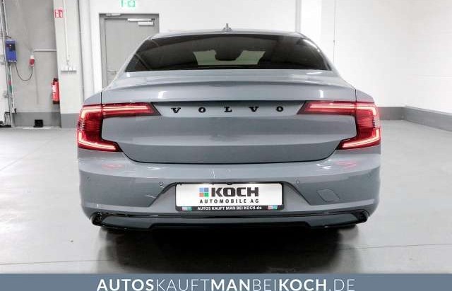 Volvo S90 B5B R-Design Geartronic Harman BLIS StdHzg Kam