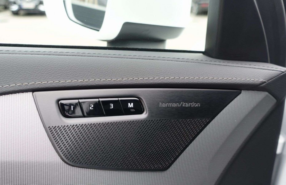 Volvo XC90 T8 AWD Recharge Plus/Pano/BLIS/360°/H&K