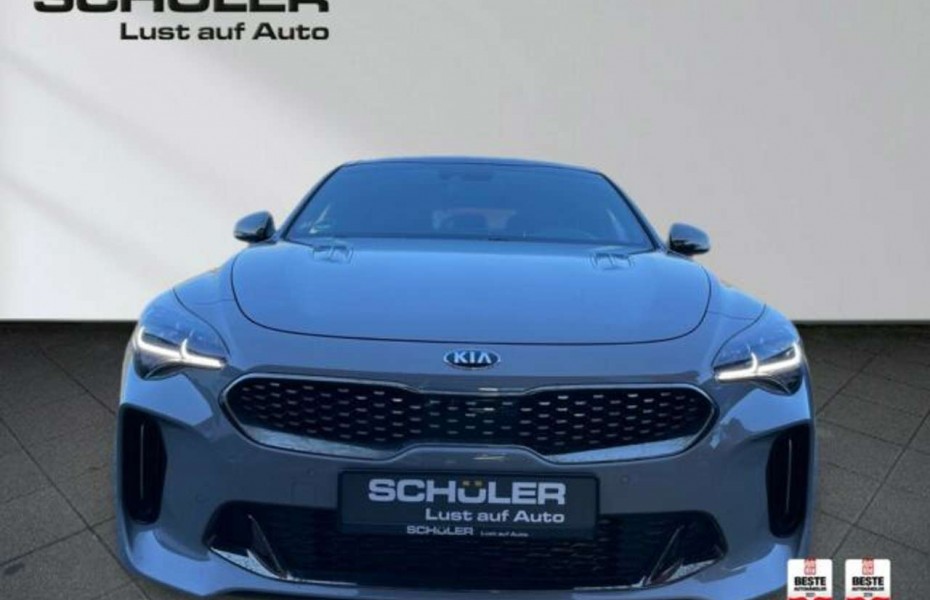 Kia Stinger 3.3 T-GDI GT 4WD GLASDACH