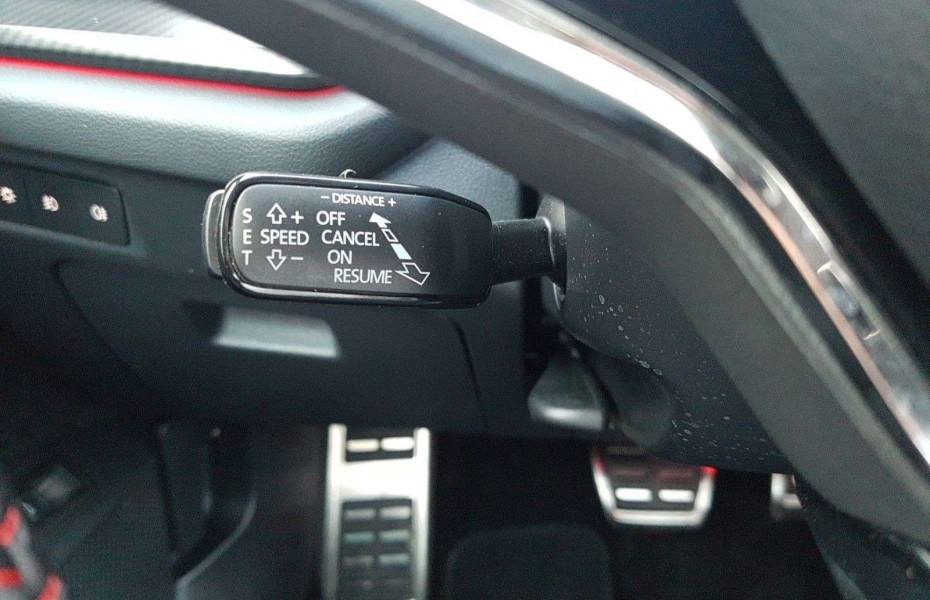 Škoda Octavia Combi RS Plus NAVI COLUMBUS