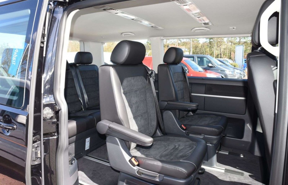 Volkswagen Multivan Comfortline 2,0 TDI Alu Klima Navi AHK