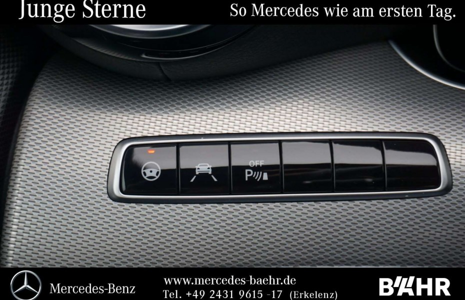 Mercedes-Benz Třídy E 400d 4M T AMG/Comand/LED/360°/Distronic/19