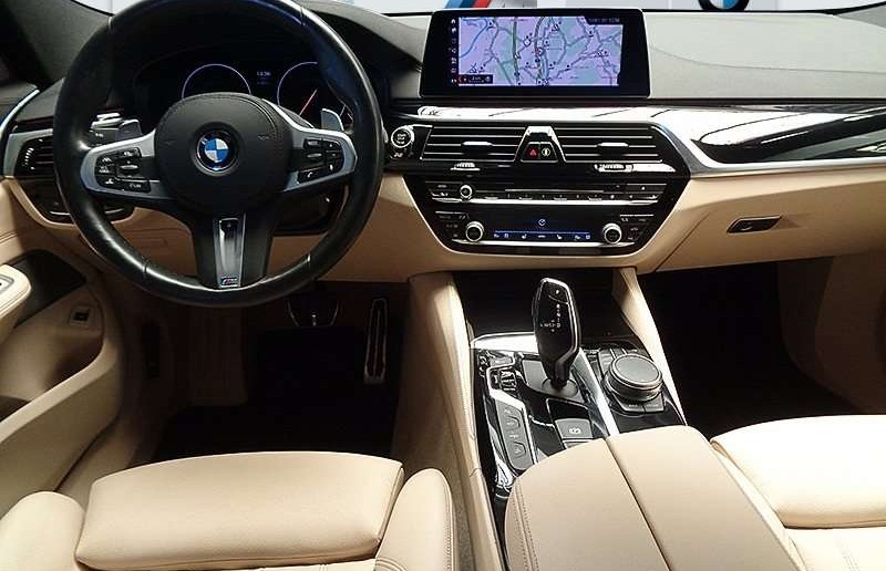 BMW Řada 6 i xDrive Gran Turismo M Sportpaket Aut. Head-Up