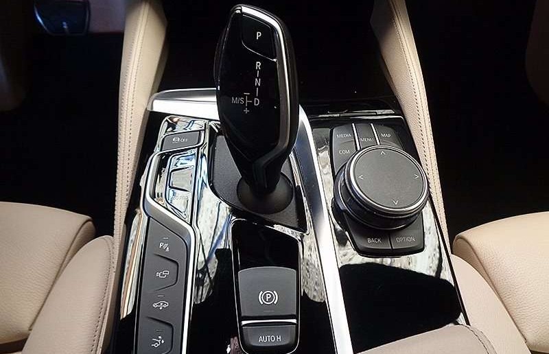 BMW Řada 6 i xDrive Gran Turismo M Sportpaket Aut. Head-Up