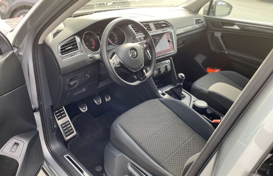 Volkswagen Tiguan United 1.5 TSI Pano 7-Sitzer