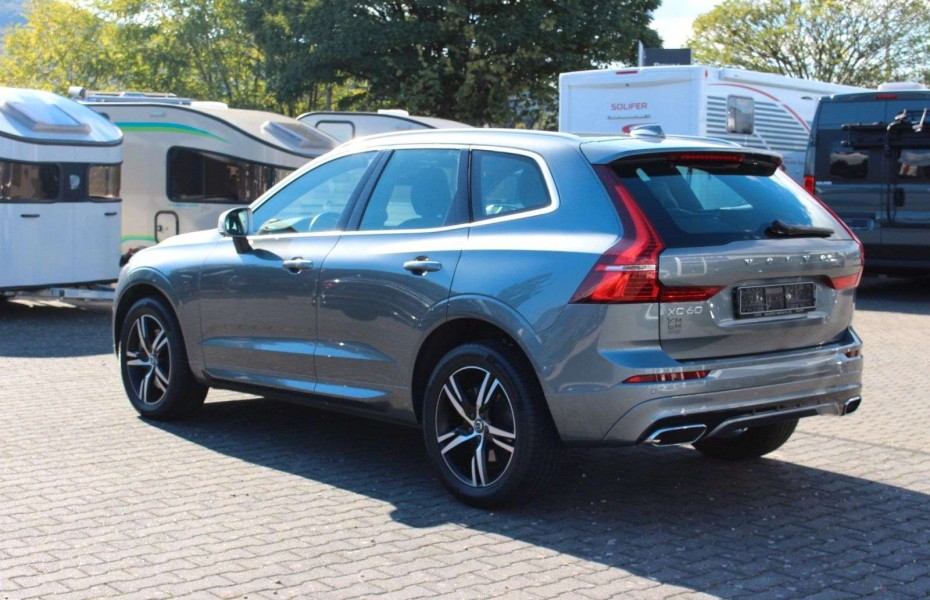 Volvo XC60 R-Design D4 AWD +BLIS+ACC+AHK+