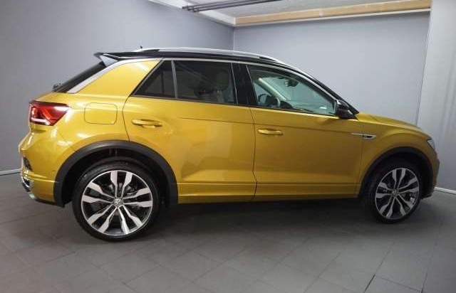 Volkswagen T-Roc R-Line 2.0TDI DSG 4M Pano LED AdTemp Taž