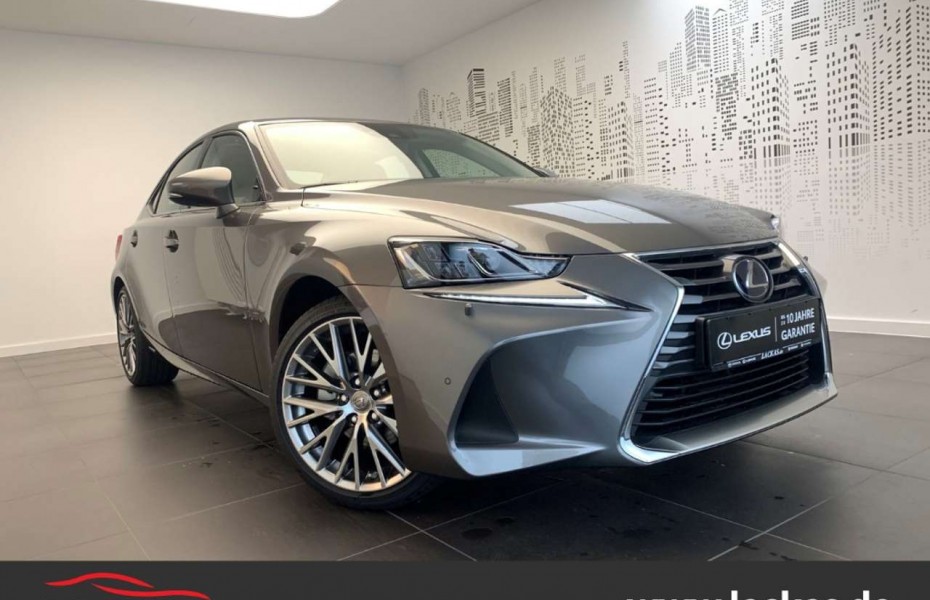 Lexus IS 300 LUXURY*LEDER*KLIMASITZE*10J.GARANT.NAVI*LED*