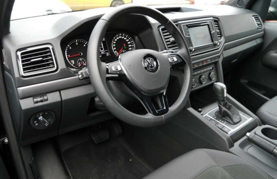 Volkswagen Amarok Dark Label DoKa 4Motion TDI Automatik AHK