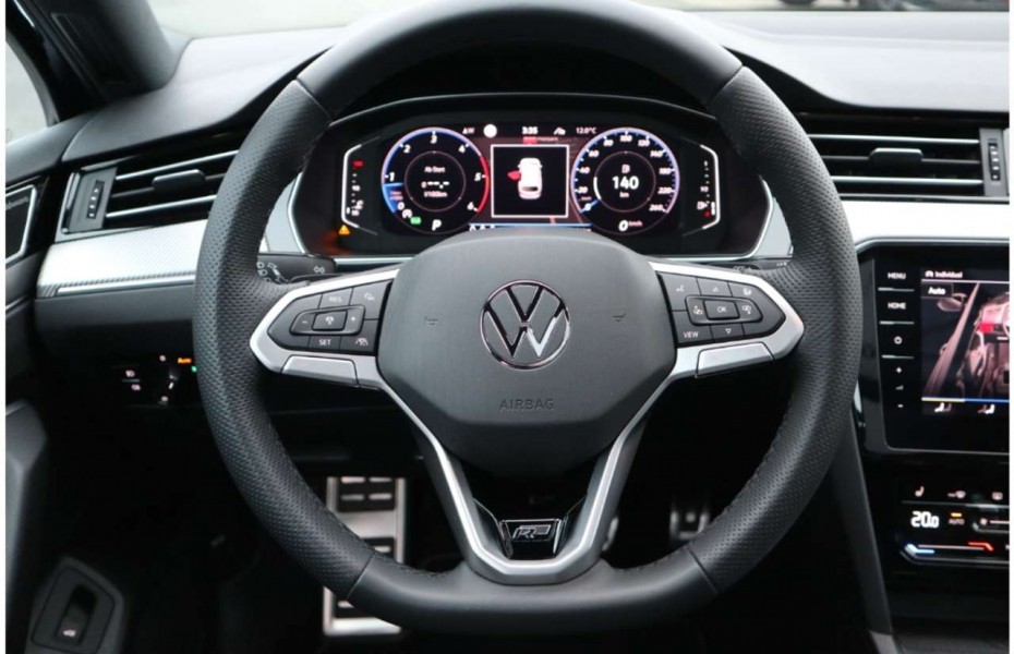 Volkswagen Passat Elegance 4Motion 2.0 TDI R-Line Leder LED Navi Sta