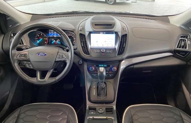 Ford Kuga Vignale 2.0 TDCi 4x4 Pano Aut Navi Kůže ParkPilot