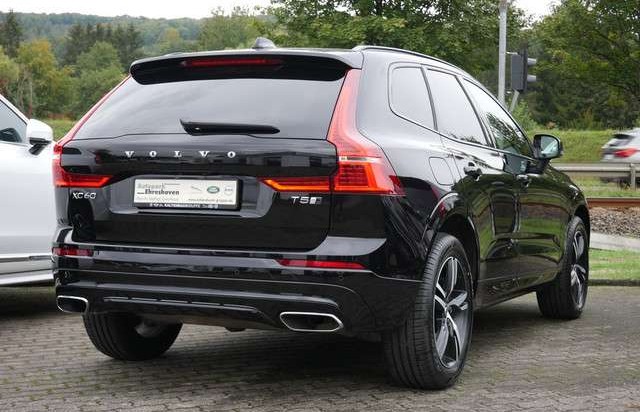 Volvo XC60 T5 AWD R-Design 1.Hand
