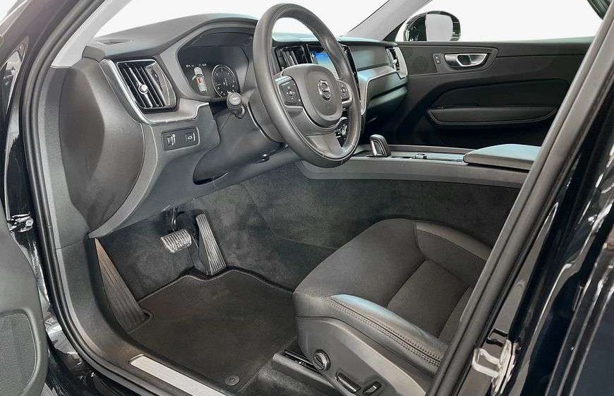 Volvo XC60 B4 AWD Mild-Hybrid Momentum Pro Aut ACC BLIS