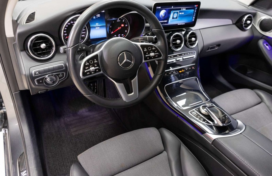 Mercedes-Benz Třídy C d T Avantgarde/9G/Multibeam/AHK/Navi/Kamera Klima