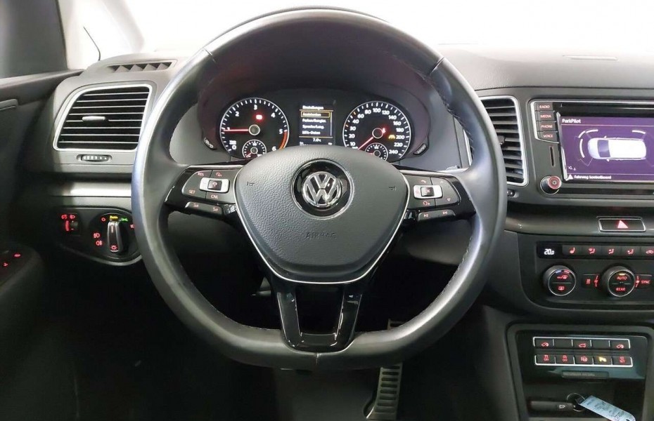 Volkswagen Sharan 2.0 TDI IQ.DRIVE 7-Sitzer