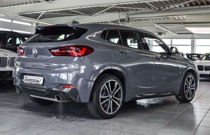 BMW X2