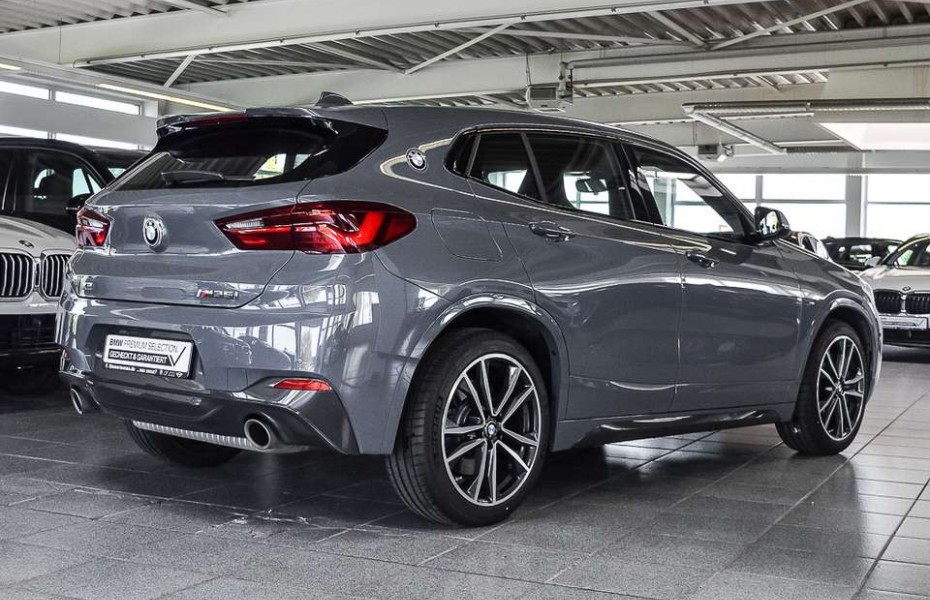 BMW X2 M35i Aut NaviPlus HUD DrAss+ HIFI 19