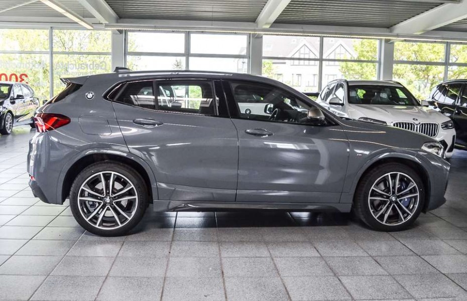 BMW X2 M35i Aut NaviPlus HUD DrAss+ HIFI 19