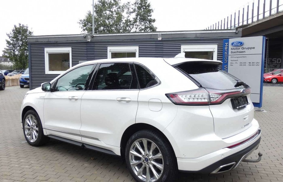 Ford Edge 2.0 TDI Vignale 4x4 TOP Pano LED Taž Kam ParkPilot AdTemp