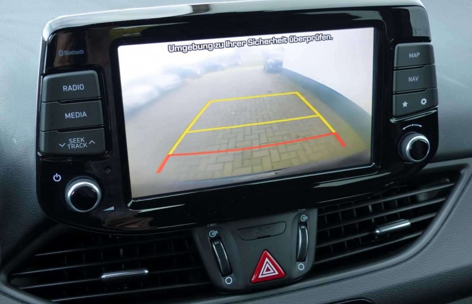 Hyundai i30 1.4 T-GDI N-Line Navi LED RFK Klimaaut.